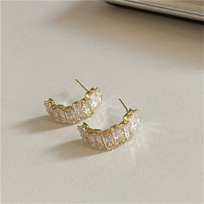 2026 Korean New Simple Temperament Circle Pearl Earrings Fashion Small Versatile Earrings  Jewelry