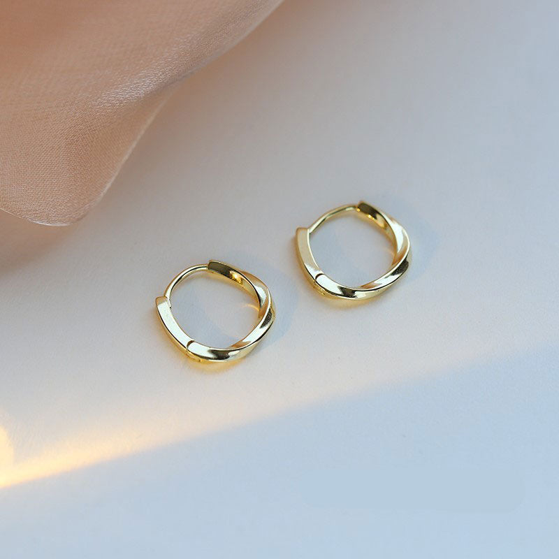 2026 Korean New Simple Temperament Circle Pearl Earrings Fashion Small Versatile Earrings  Jewelry